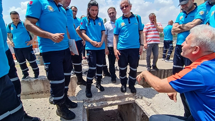 Arama kurtarma eğitimleri veriliyor