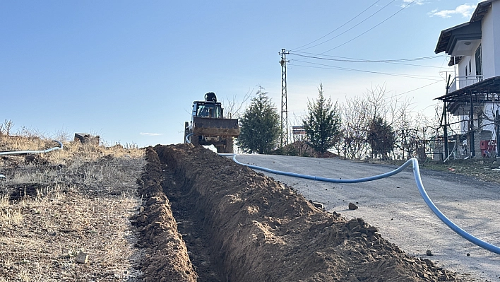 Arapgir'de Tarımsal Sulama Hattı Çalışmaları Devam Ediyor