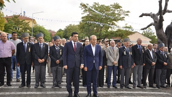 İlçelerde 30 Ağustos coşkusu