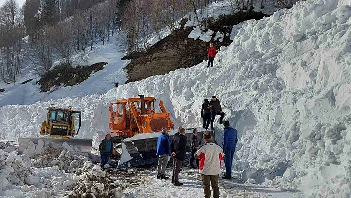 Çığ altında kalmıştı 10 gün sonra çıkartıldı