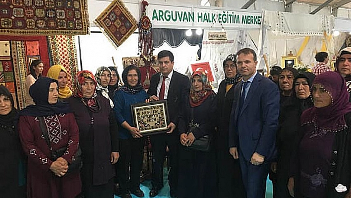 Arguvan standı ilgi gördü 