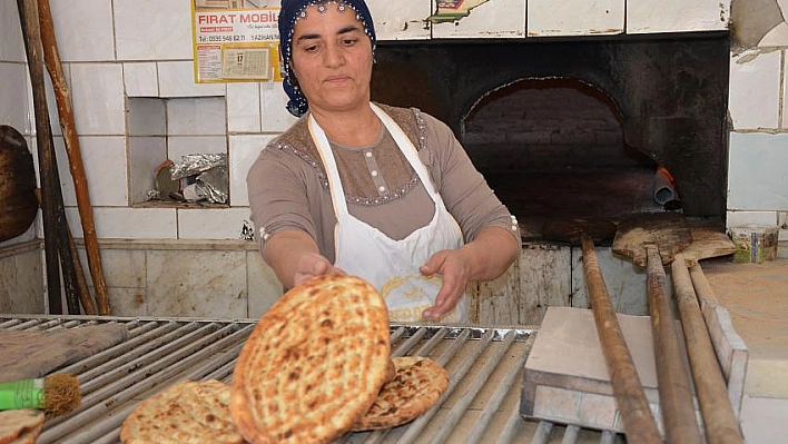 Azmetti fırıncı oldu