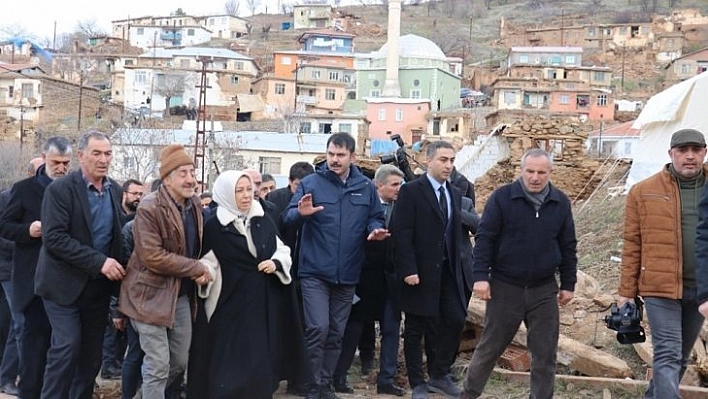 Bakan Kurum deprem bölgesinde