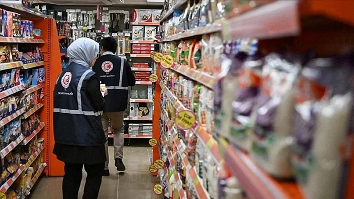 Bakanlık ifşa etti: Çayda boya, baharatta domates tespit edildi! Peki, hangi markanın ürünleri listeye dâhil edildi?