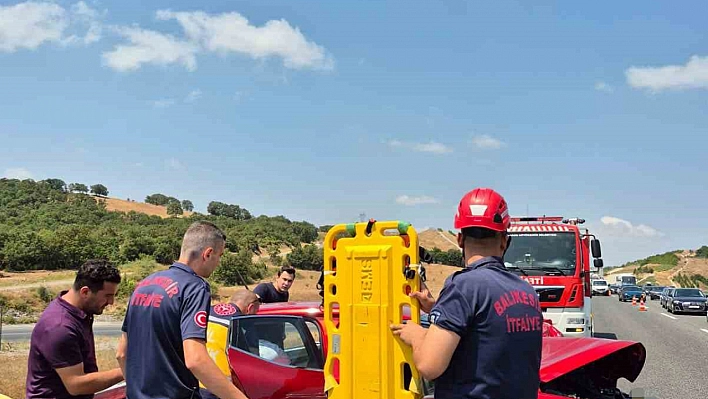 Otoyolda zincirleme trafik kazası: 8 yaralı