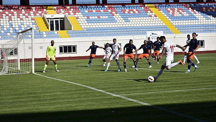 Başakşehir 2-1 yenildi