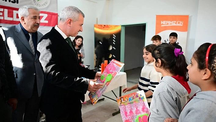 Çocuklar renk katmaya devam ediyor