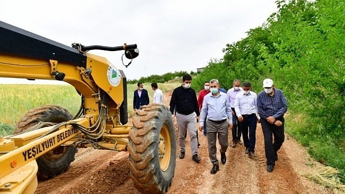 Çınar, yol çalışmalarını inceledi