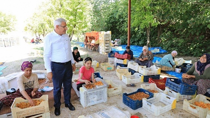 Mevsimlik işçilere bayram ziyareti