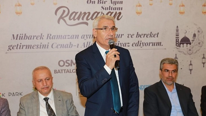 Genç STK temsilcileri ile iftar