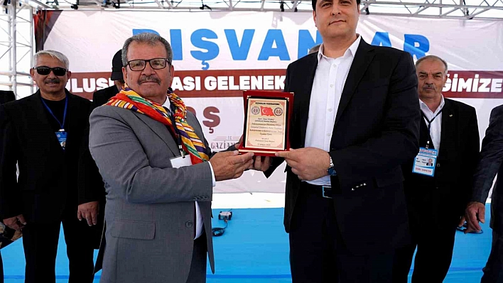 Başkan Yılmaz'a Rışvanlardan sevgi seli