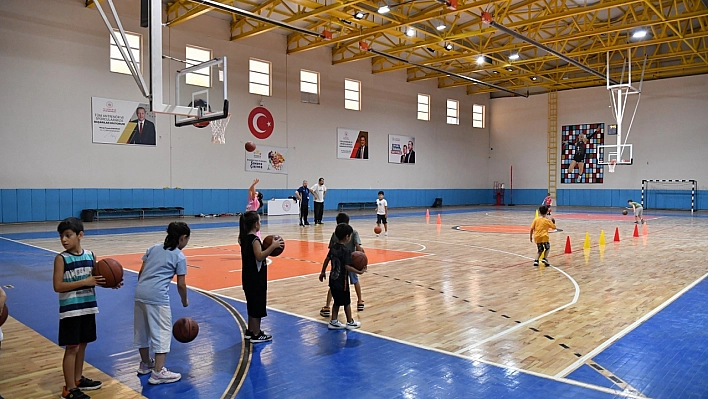 Malatya'da Basketbol kursuna yoğun ilgi