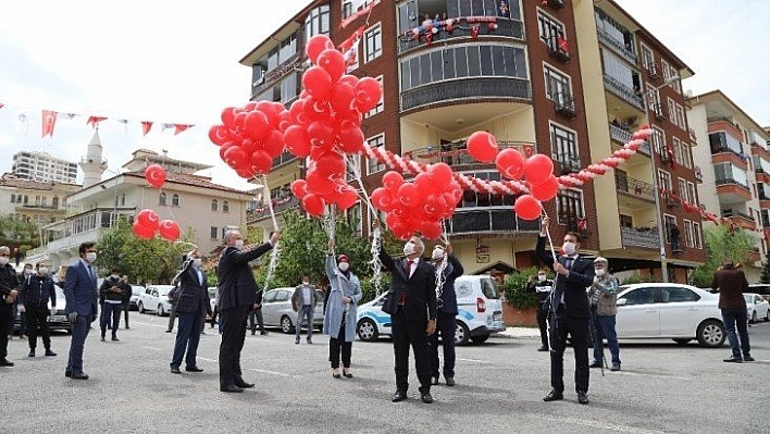 Çocuklara özel 23 Nisan kutlaması