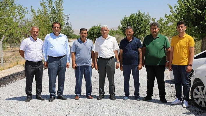 'Asfaltsız yol kalmayacak'