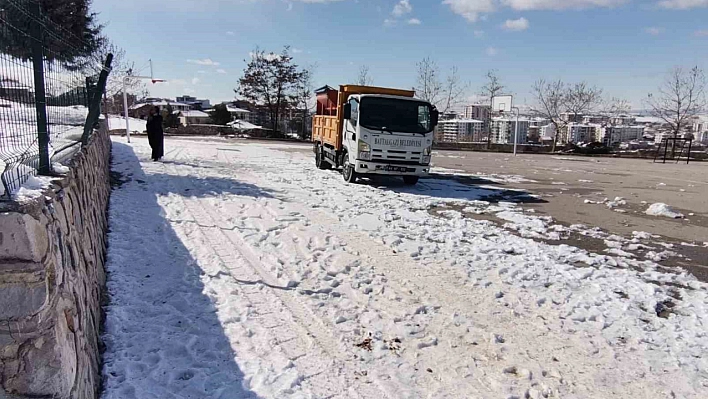 Battalgazi'de kar yağışına karşı erken müdahale