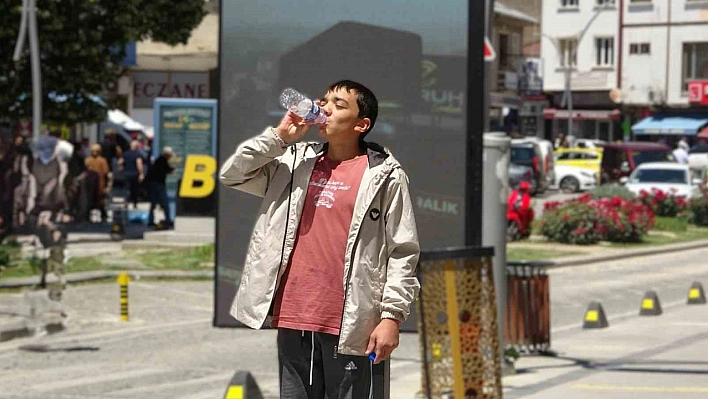Hava sıcaklığı bugünden itibaren mevsim normalleri üzerine çıkacak