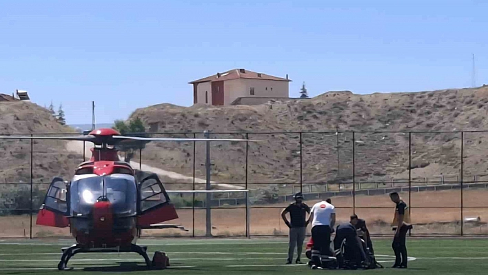 Darende'de acil müdahale: Hasta ambulans helikopterle Malatya'ya taşındı