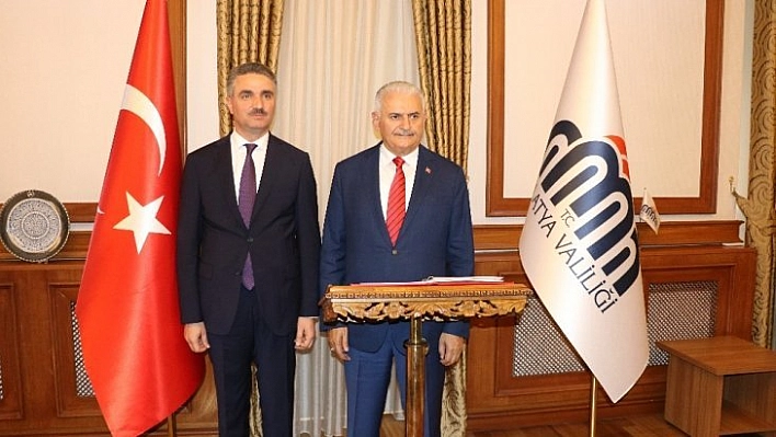 Binali Yıldırım Valilikte