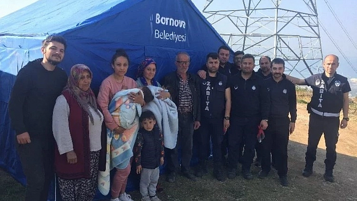 İzmir'de müdür, vezne memuru oldu!