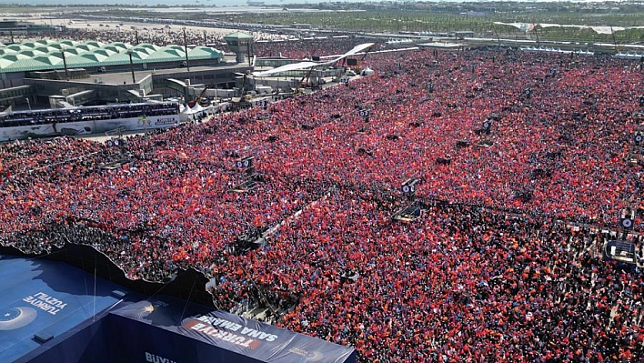 Büyük İstanbul Mitingi'ne rekor katılım