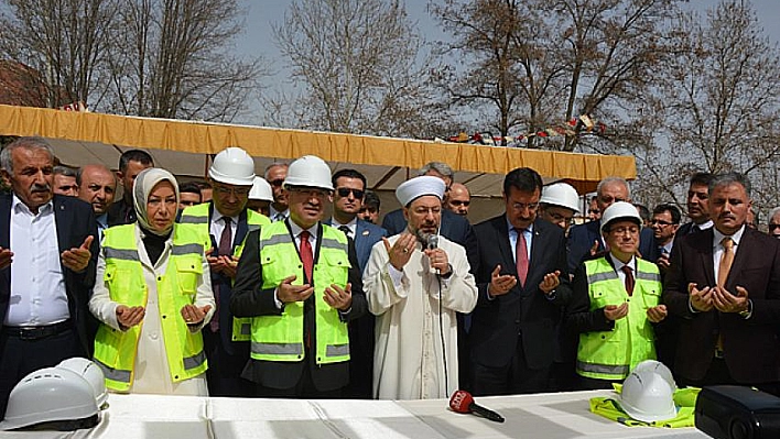 Caminin temeli atıldı