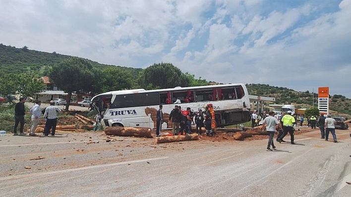 Çanakkale'de feci kaza: Çok sayıda ölü var….