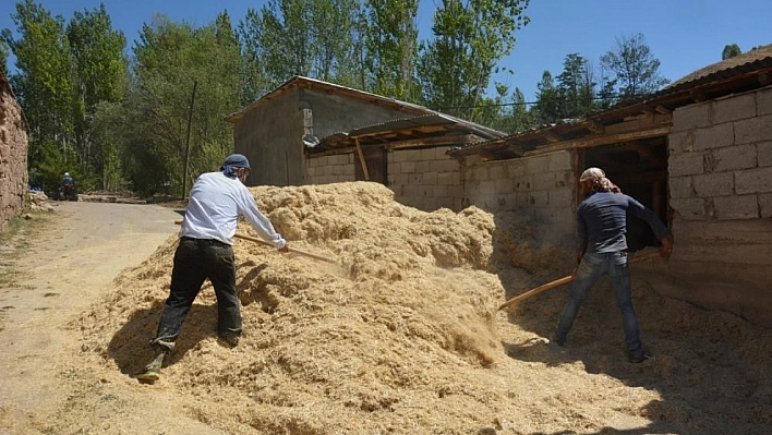 Çiftçiler kışa hazırlanıyor