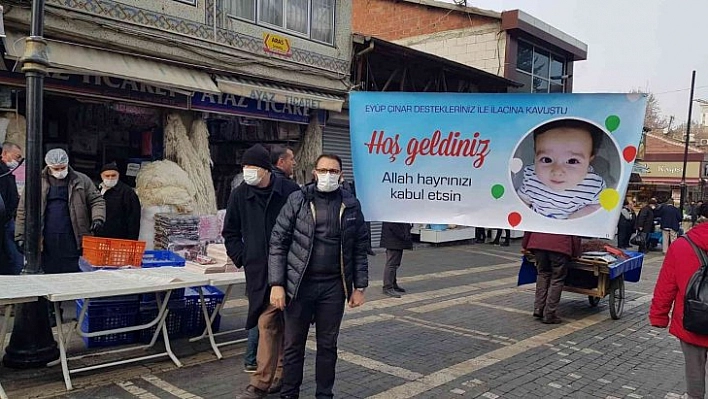 5 bin kişiye yemek dağıttı