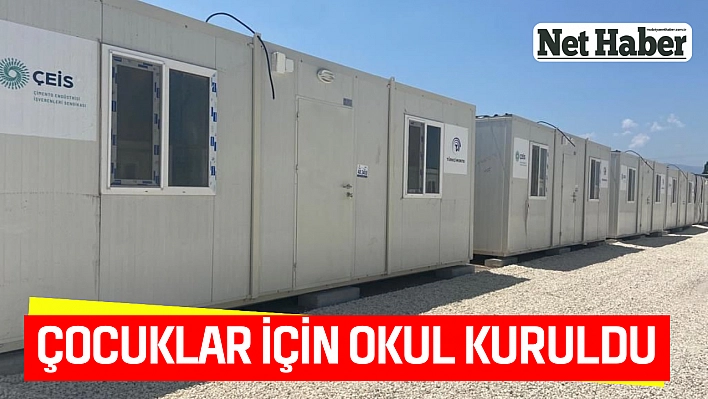 Çocuklar için okul kuruldu