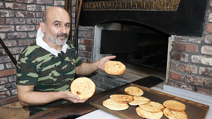 Çörek ustasının sıcakla imtihanı