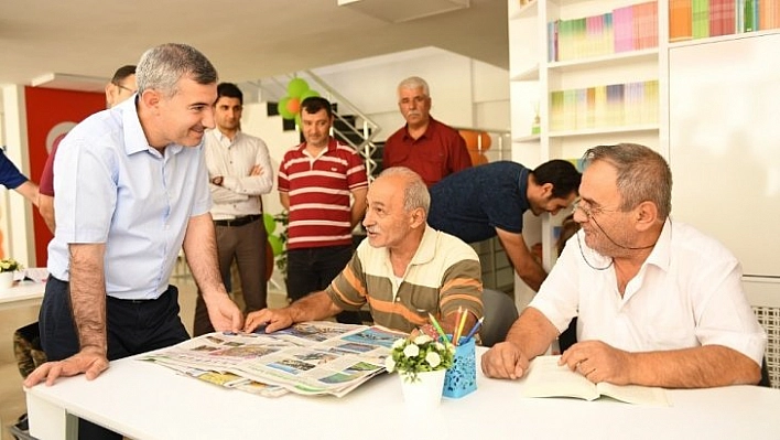 Çukurdere'ye kitap kafe