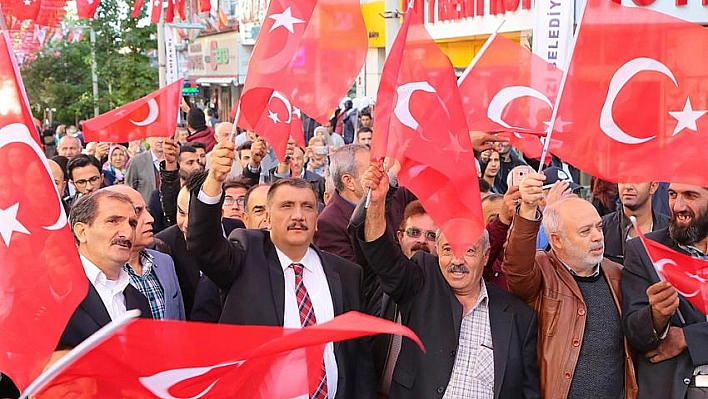 Konsere yoğun ilgi 