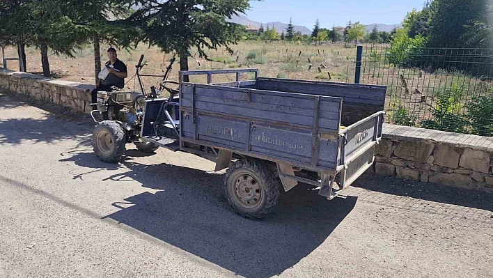 Çapa motoru ile motosiklet çarpıştı: 1 yaralı