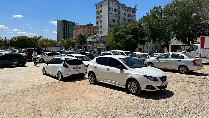 Deprem açık otoparkları yoğunlaştırdı