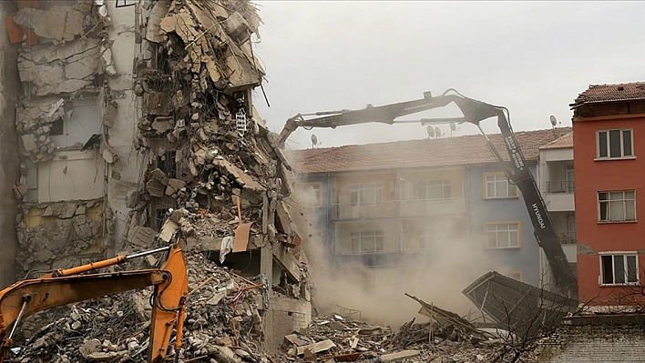 Deprem kenti Malatya için ilginç karar! Yapı denetçileri aradan kaldırıldı