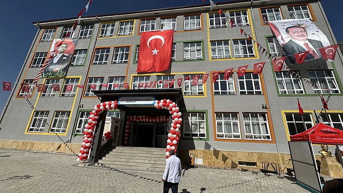 Depremden En Çok Etkilenen Malatya'da Okulların Bilançosu Açıklandı!