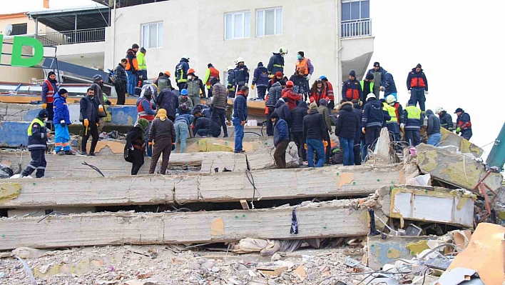 Arama kurtarma çalışmaları devam ediyor