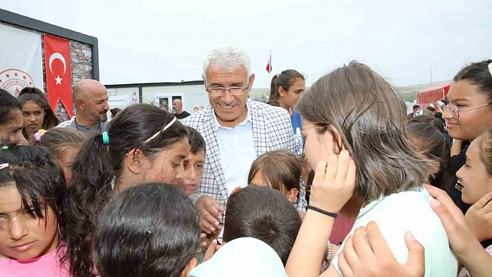 Depremzede öğrenciler yarıştı