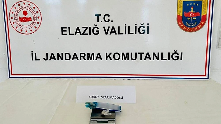 Diş macunu tüpünden esrar çıktı