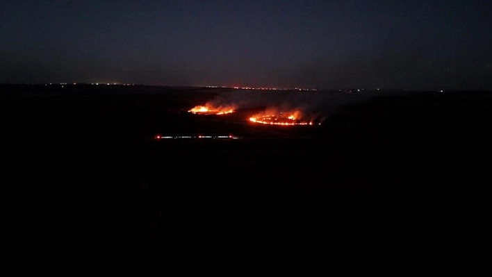 Diyarbakır'da Anız Yangını