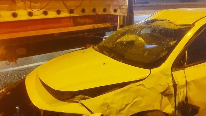 Diyarbakır'da Trafik Kazası: 2 Yaralı