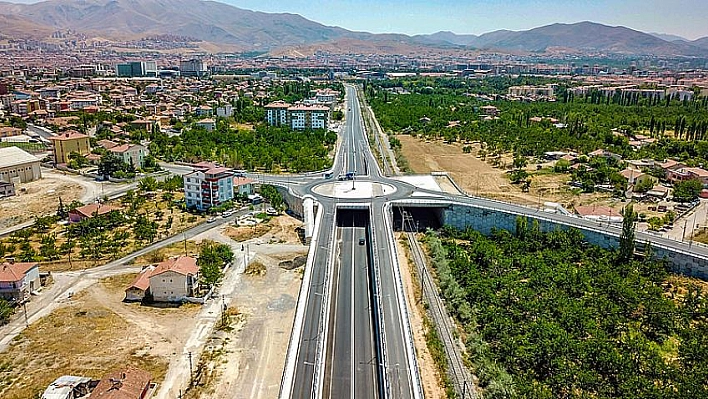 Bağlantı yolları asfaltlanıyor