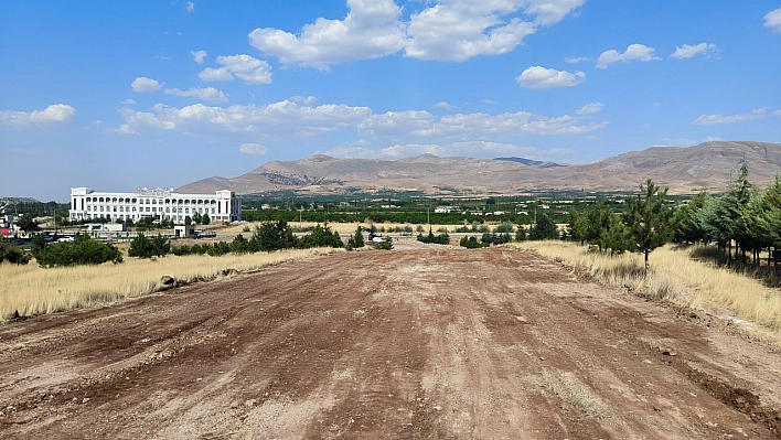 Doğanşehir'de Deprem Konutlarına Yeni Yol!