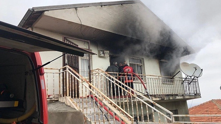 Doğanşehir'de ev yangını