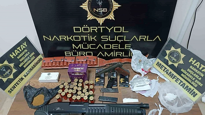Evden uyuşturucu ve cephanelik çıktı