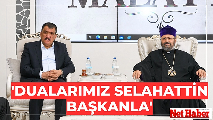 'Dualarımız Selahattin Başkanla'