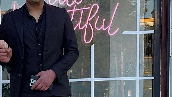Düğün hazırlığı yapan genç, mide kanserine yenik düştü