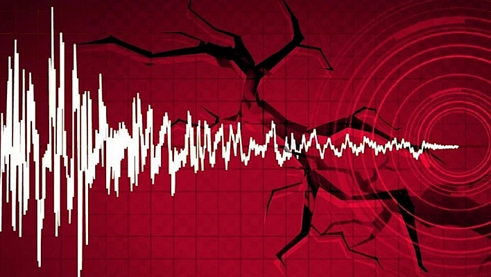 Ege Depremlerinde Uzmanlar Çelişiyor: Tehlike Var mı Yok mu?