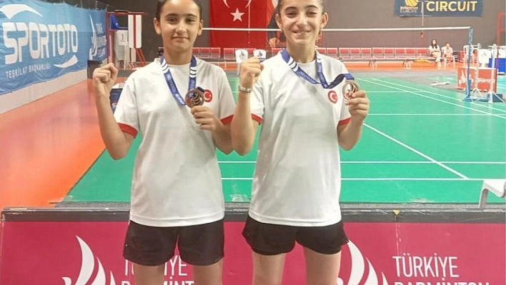 Elazığ badmintonda yeniden yükseliyor