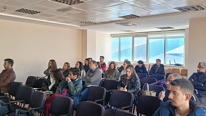 Elazığ'da Bocce Hakem Kursu Başladı